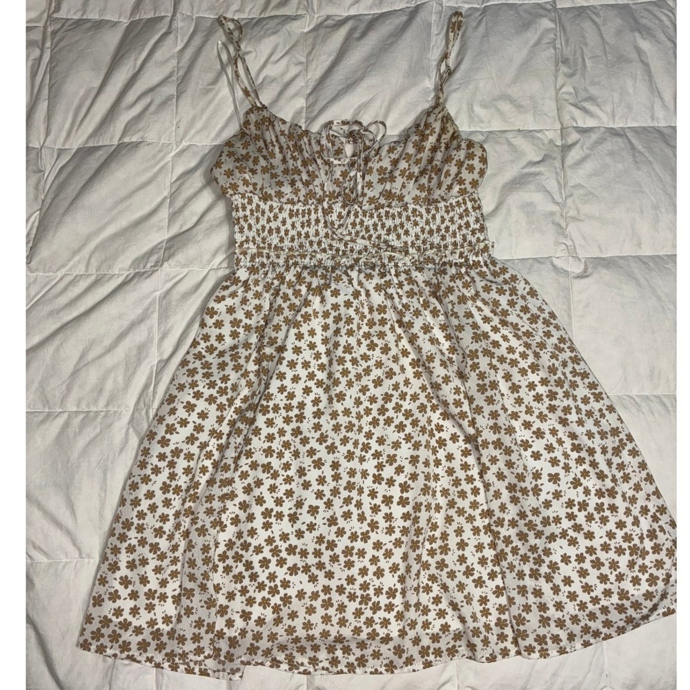Love Tree Brown Floral Smocked Waist Mini Dress White Small Daisy Print Sundress